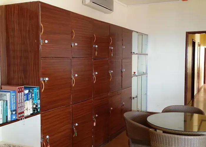 Punta House Hotel 2*